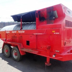 foto asphalt recycler 10t/h trailer Bagela 10000